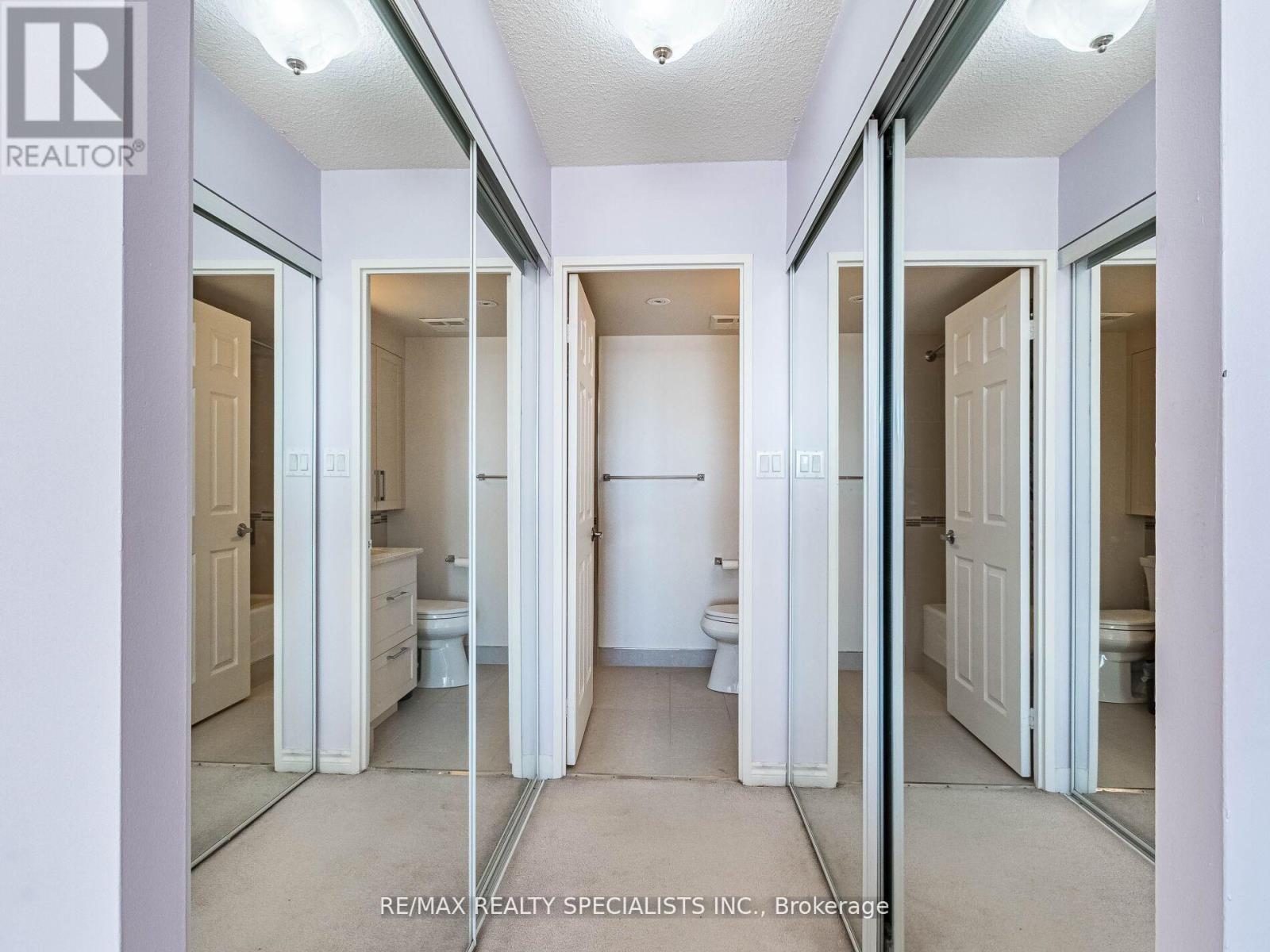 801 - 3605 Kariya Drive, Mississauga, Ontario  L5B 3J4 - Photo 18 - W12983090