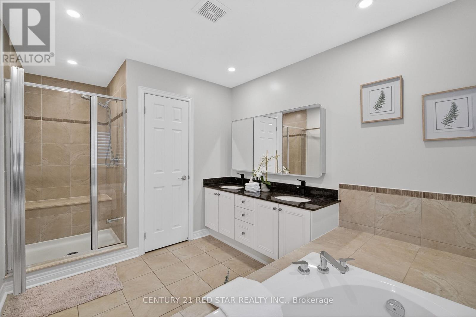 2416 Village Common, Oakville, Ontario  L6M 0S2 - Photo 27 - W12983094