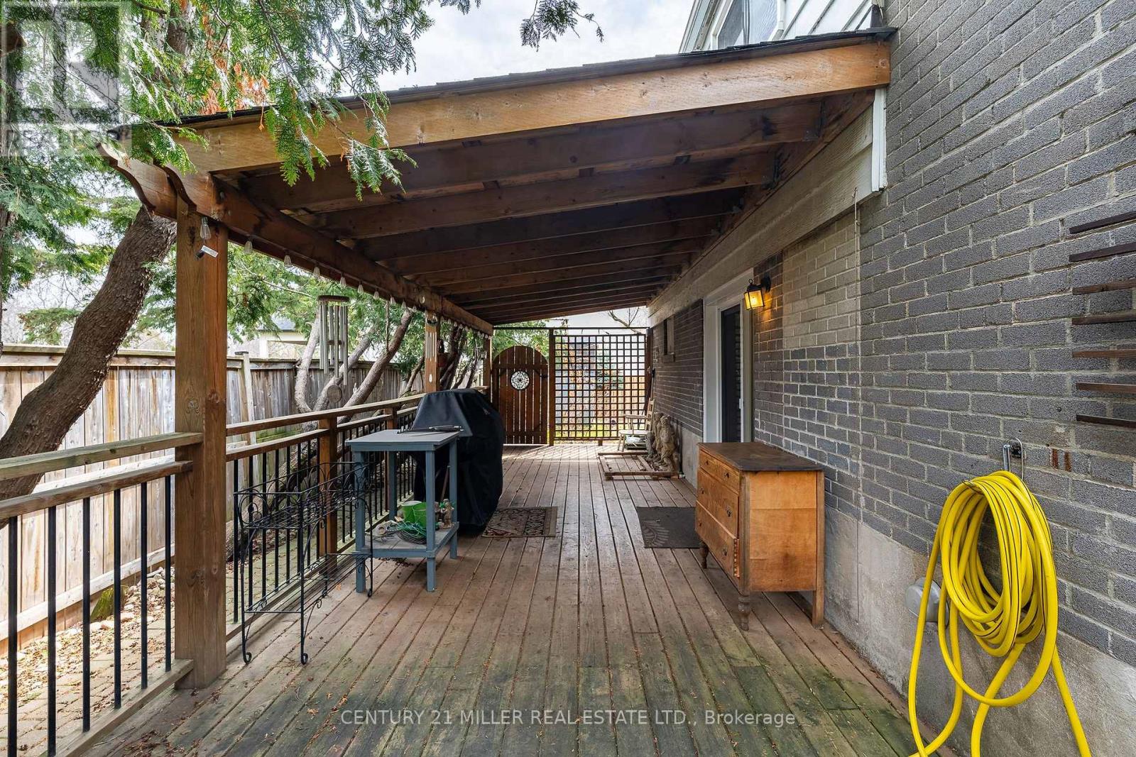 557 Trafford Crescent, Oakville, Ontario  L6L 3T4 - Photo 22 - W12983102