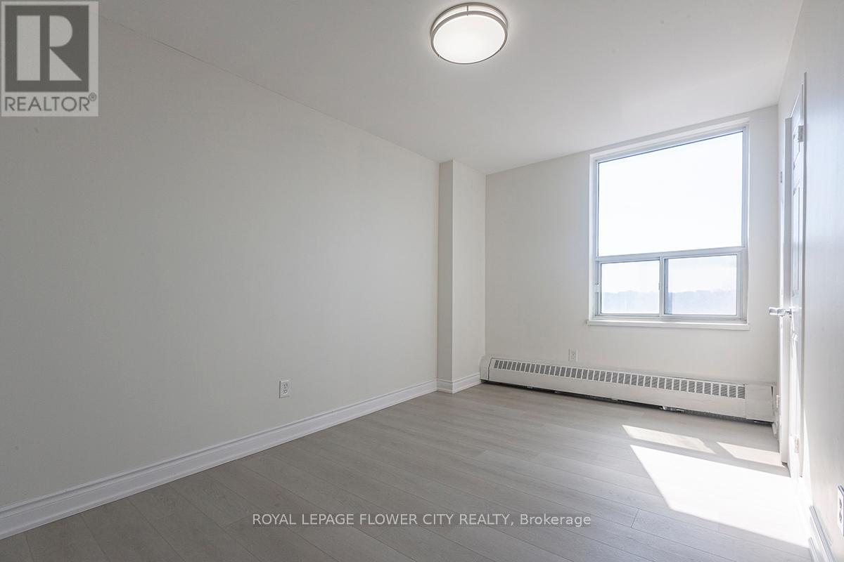 510 - 31 Four Winds Drive, Toronto, Ontario  M3J 1K9 - Photo 23 - W12983172