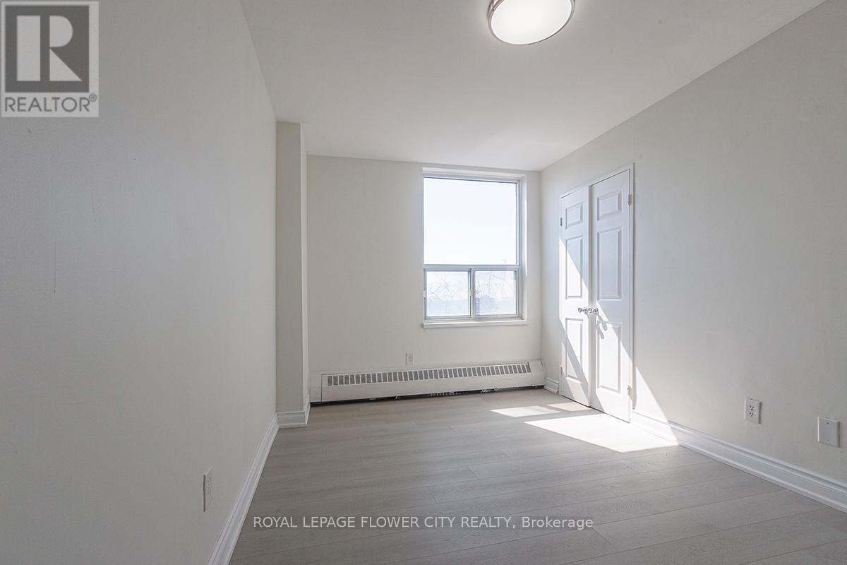 510 - 31 Four Winds Drive, Toronto, Ontario  M3J 1K9 - Photo 24 - W12983172