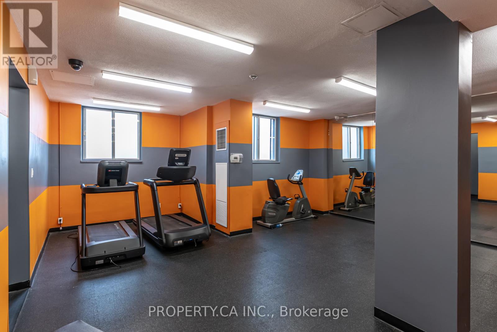 2008 - 85 Emmett Avenue, Toronto, Ontario  M6M 5A2 - Photo 26 - W12983186