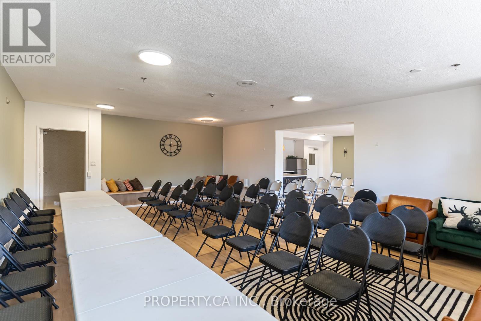 2008 - 85 Emmett Avenue, Toronto, Ontario  M6M 5A2 - Photo 30 - W12983186