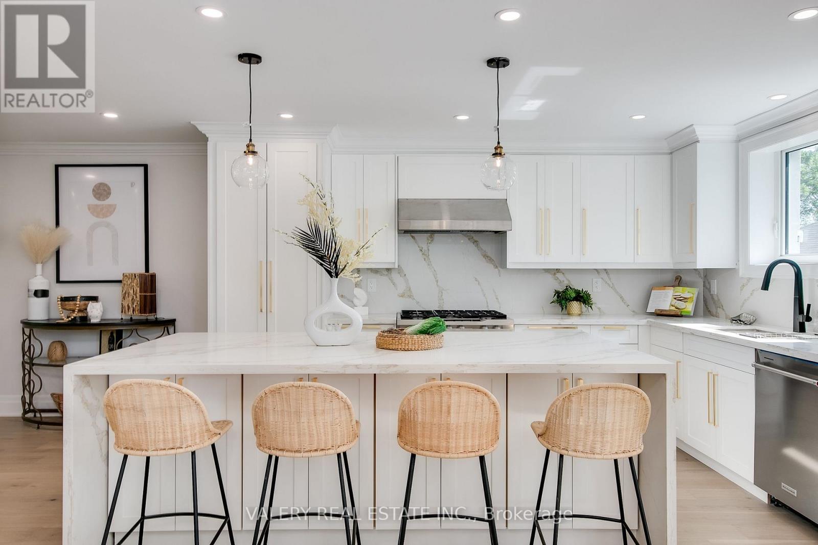 1 - 30 Morgan Avenue, Toronto, Ontario  M8Y 2Z8 - Photo 19 - W12983194