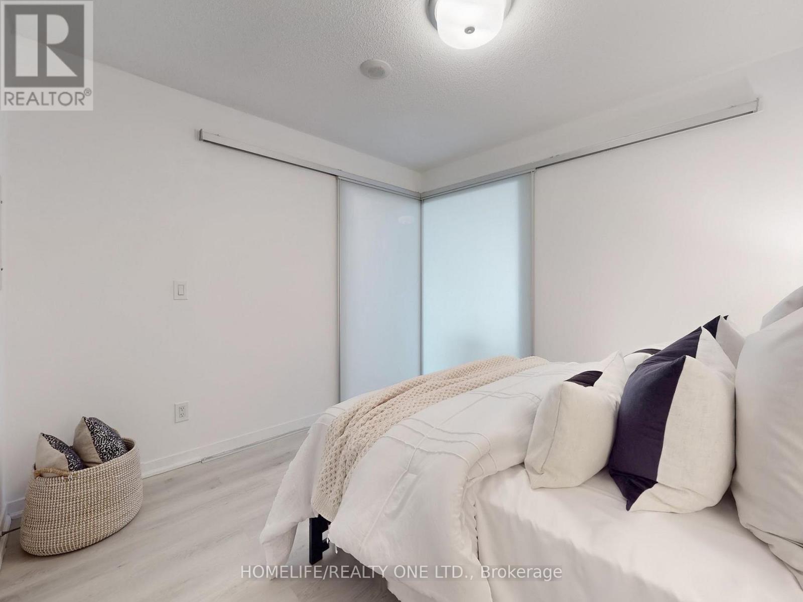 2003 - 38 Joe Shuster Way, Toronto, Ontario  M6K 0A5 - Photo 21 - W12983206