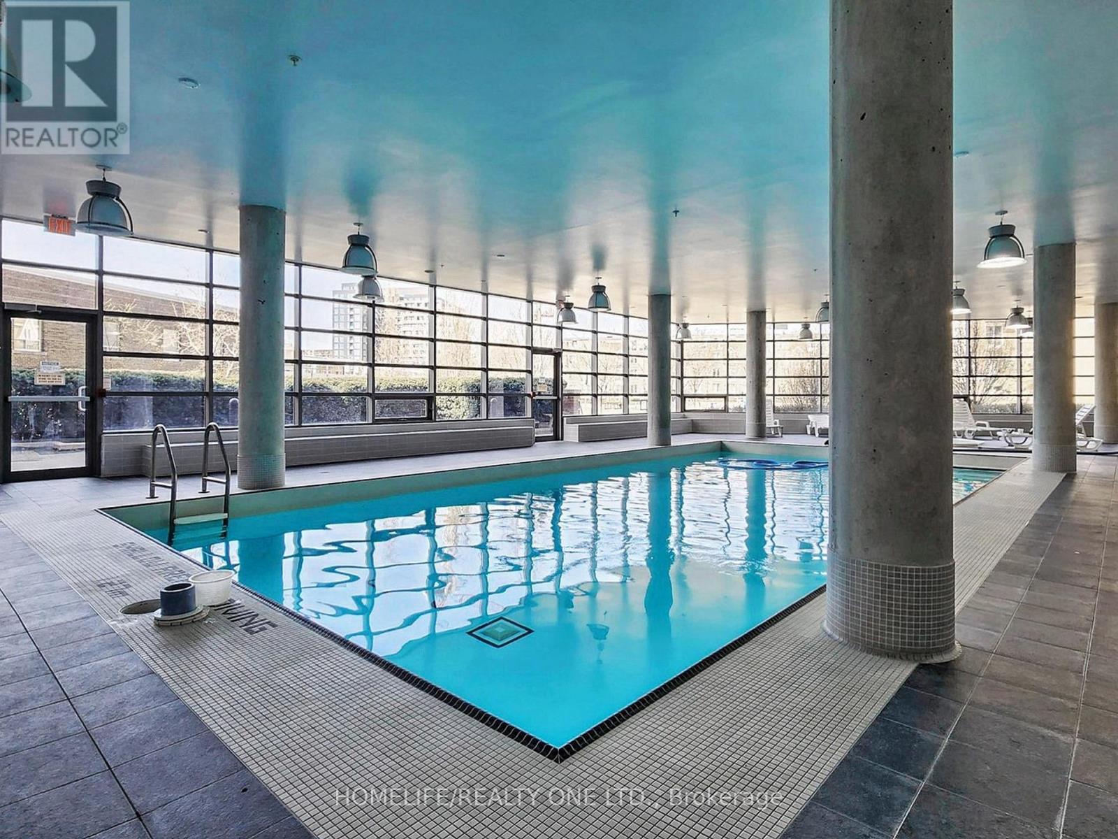 2003 - 38 Joe Shuster Way, Toronto, Ontario  M6K 0A5 - Photo 38 - W12983206