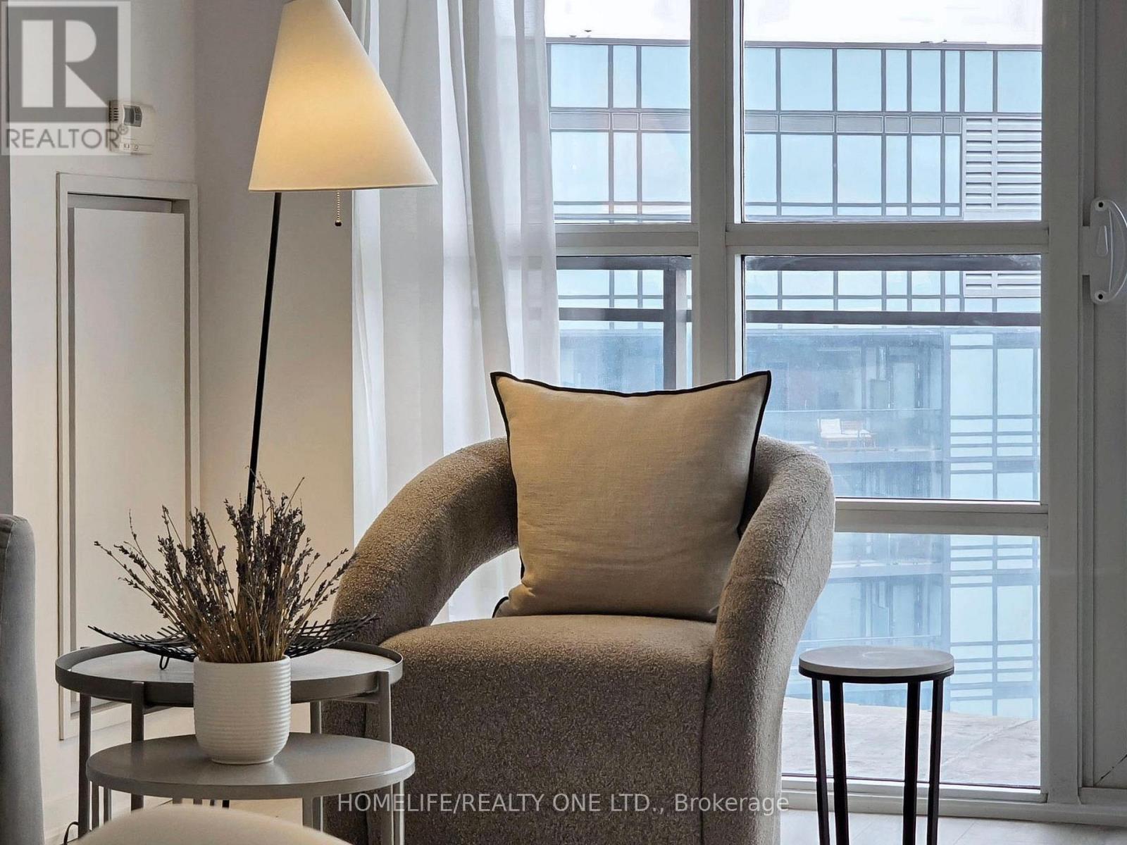 2003 - 38 Joe Shuster Way, Toronto, Ontario  M6K 0A5 - Photo 9 - W12983206