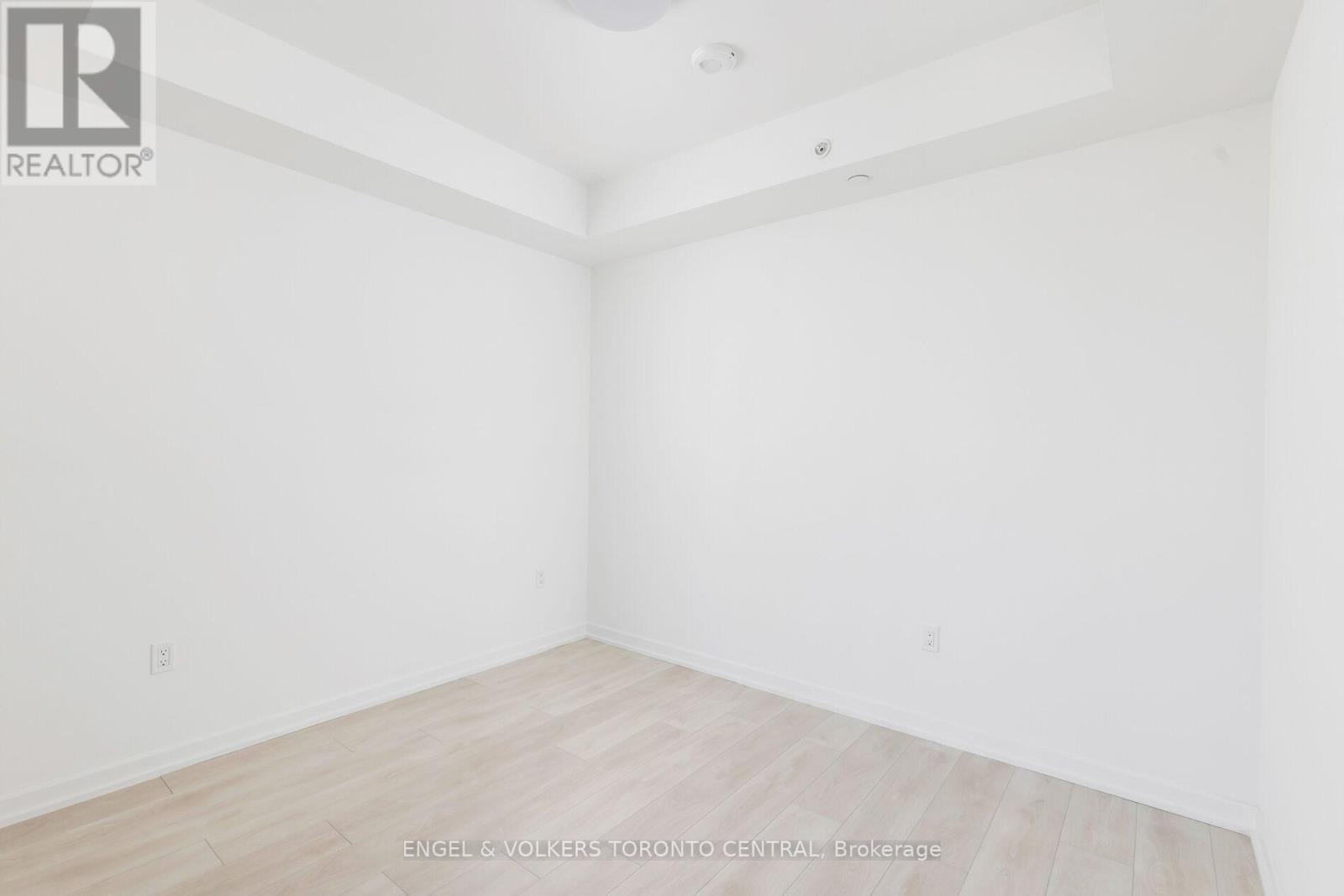 1908 - 1285 Dupont Road N, Toronto, Ontario  M6H 2H6 - Photo 12 - W12983208