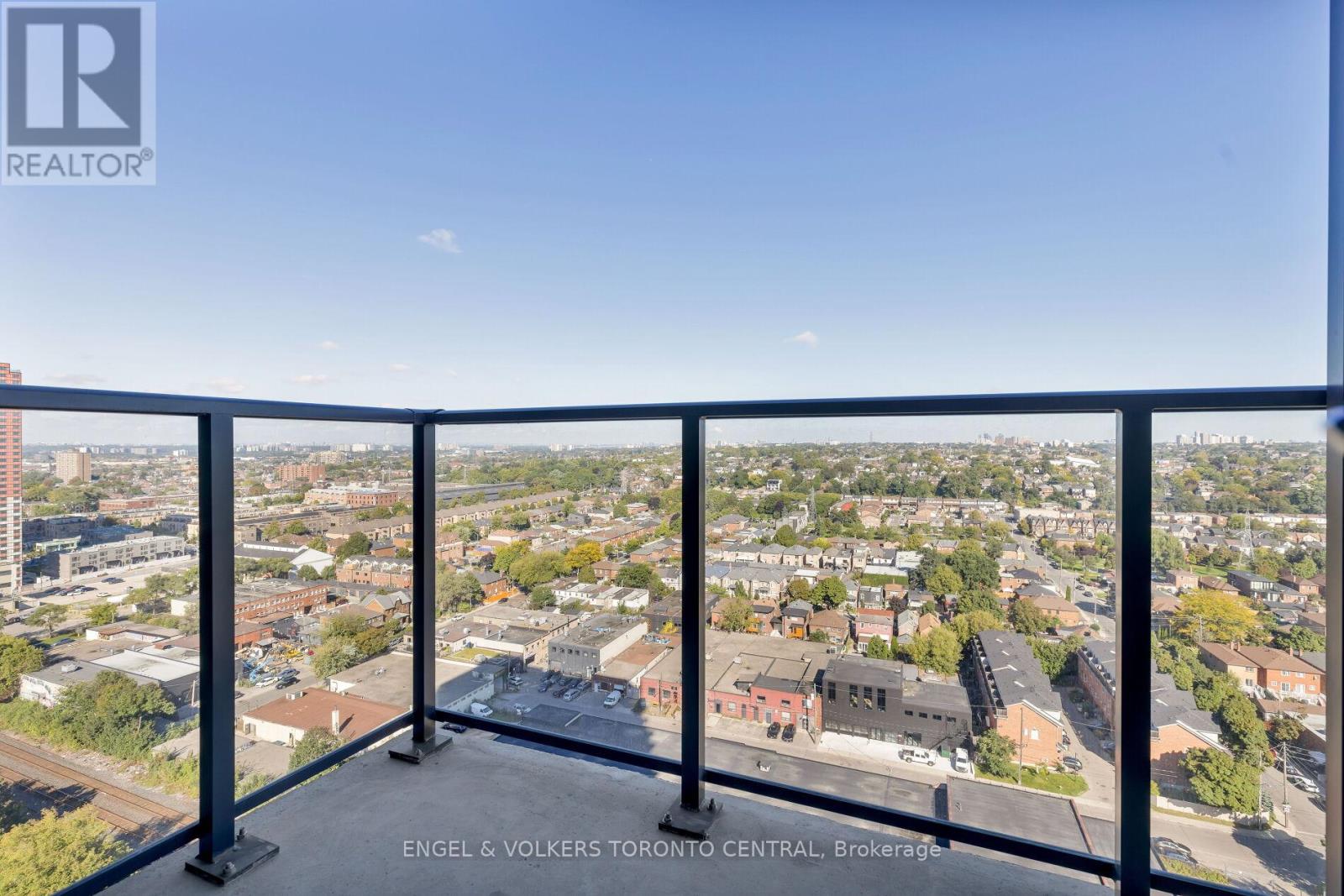 1908 - 1285 Dupont Road N, Toronto, Ontario  M6H 2H6 - Photo 17 - W12983208