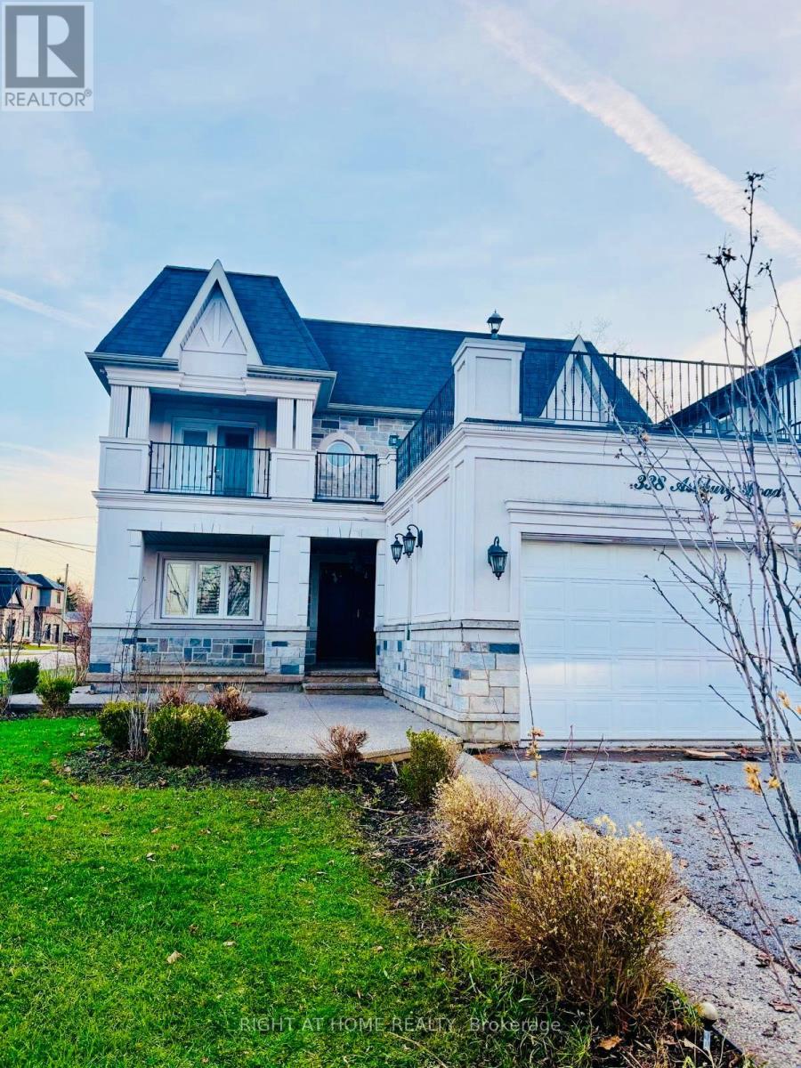 338 Ashbury Road, Oakville, Ontario  L6K 2M6 - Photo 2 - W12983252