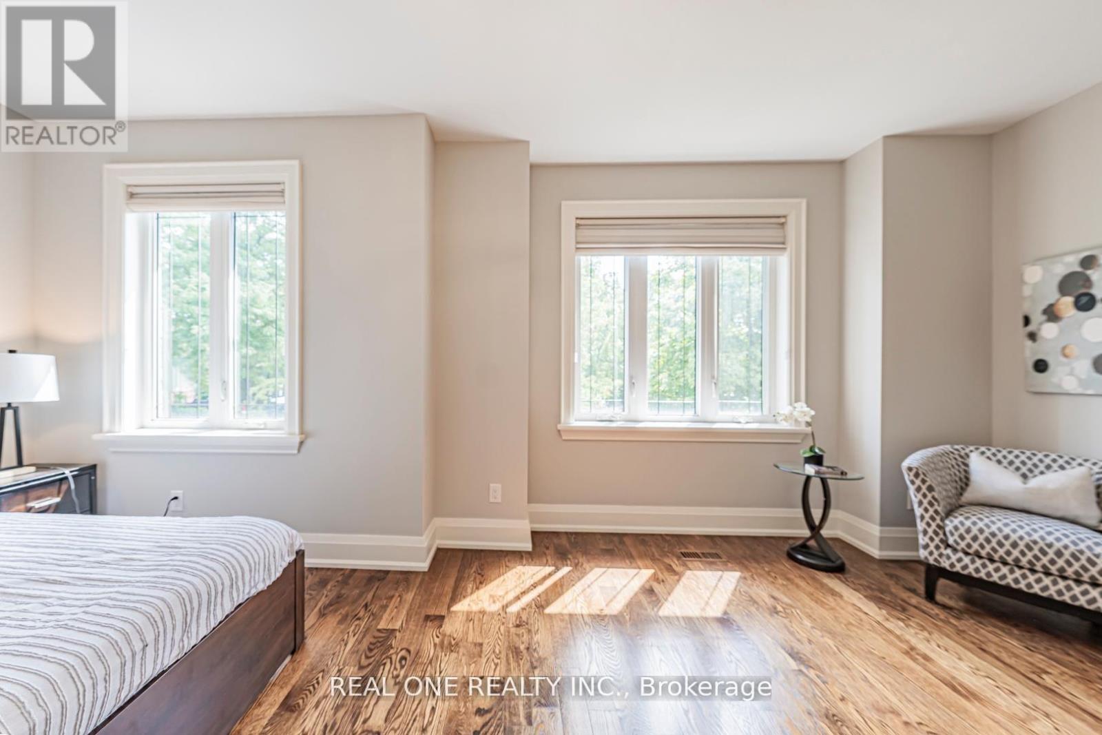 2095 Springfield Road, Mississauga, Ontario  L5K 1C1 - Photo 26 - W12983292