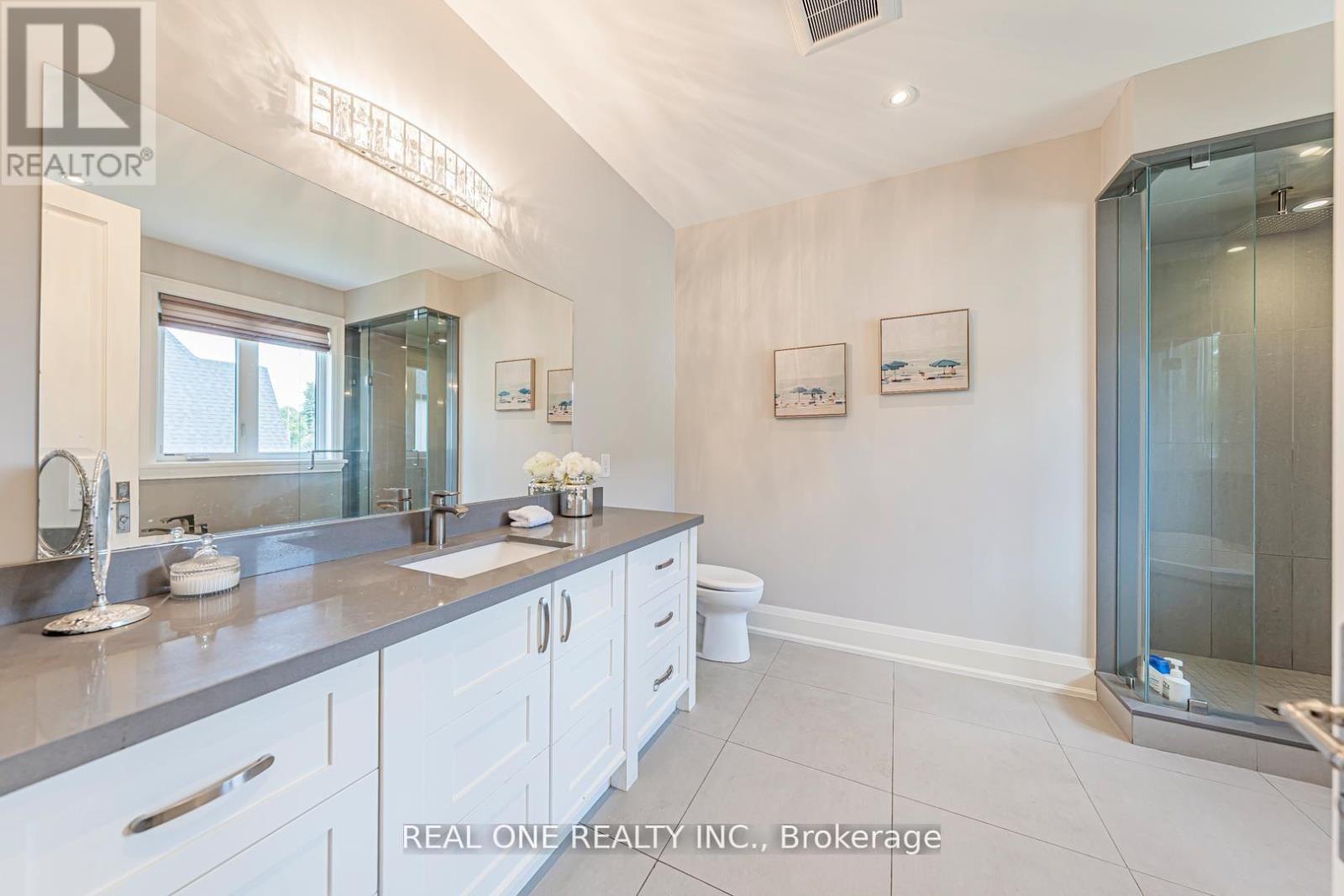 2095 Springfield Road, Mississauga, Ontario  L5K 1C1 - Photo 29 - W12983292