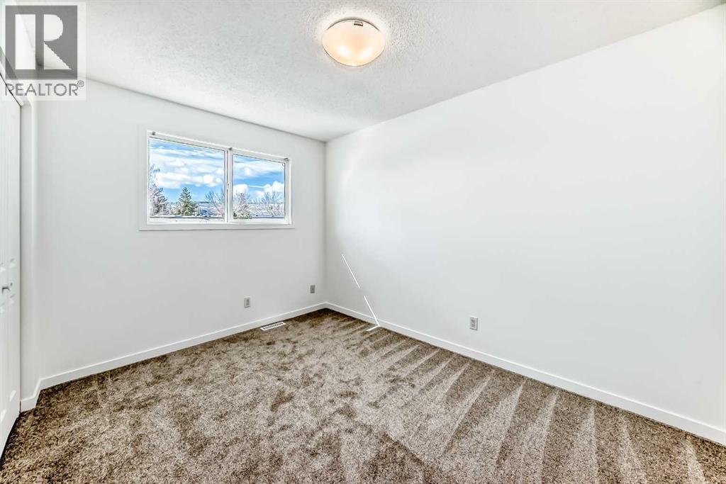 6301 Bowwood Drive NW, Calgary, Alberta  t3b 2g3 - Photo 19 - A2299219