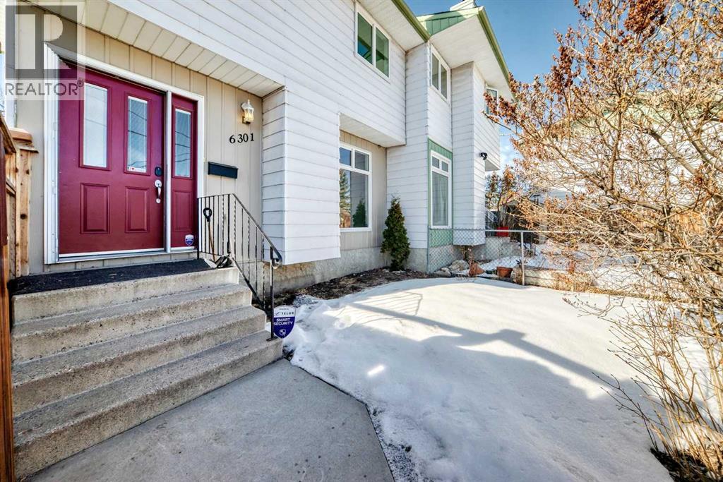 6301 Bowwood Drive NW, Calgary, Alberta  t3b 2g3 - Photo 2 - A2299219