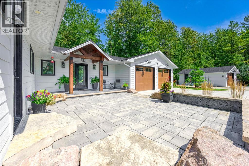 5168 Lakeshore Road, Plympton-Wyoming, Ontario  N0N 1J6 - Photo 2 - 25013568