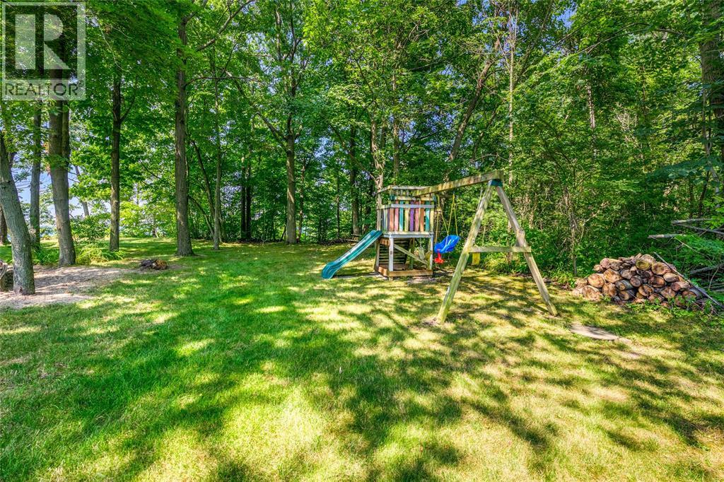 5168 Lakeshore Road, Plympton-Wyoming, Ontario  N0N 1J6 - Photo 38 - 25013568