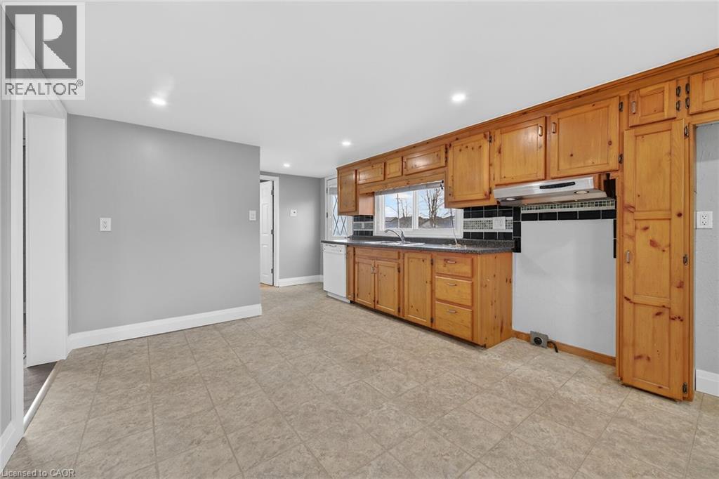 407 Bell Street, Ingersoll, Ontario  N5C 2P7 - Photo 8 - 40812911