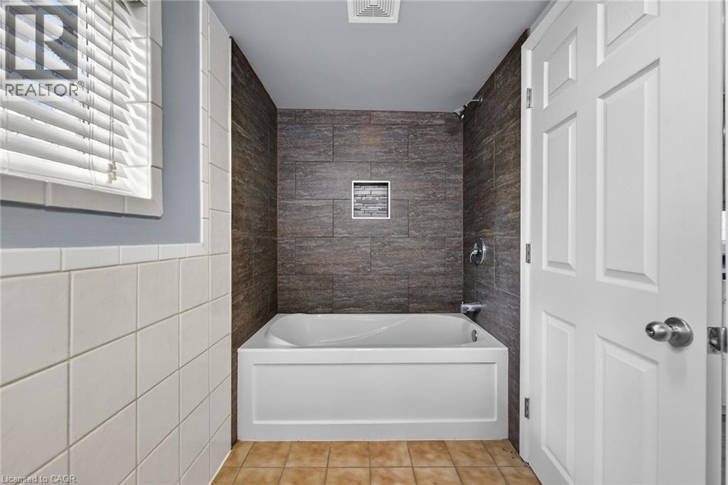 407 Bell Street, Ingersoll, Ontario  N5C 2P7 - Photo 13 - 40812911