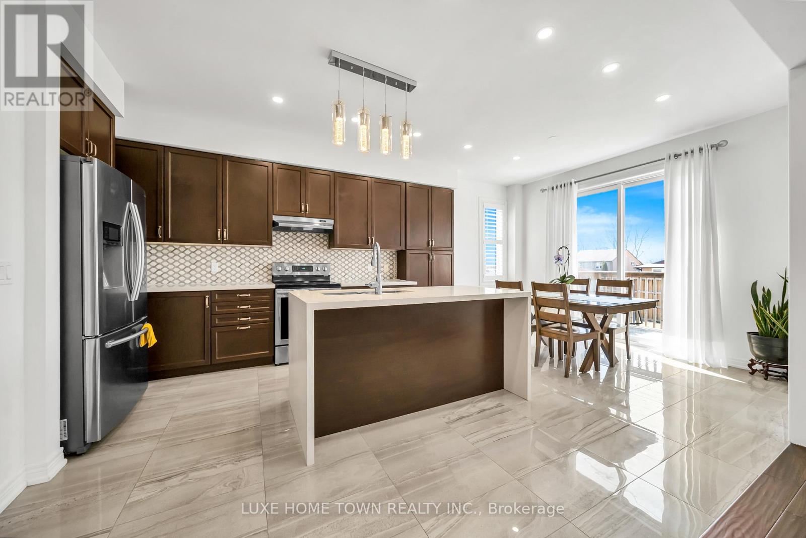 19 Findlay Way, Centre Wellington, Ontario  N1M 0A4 - Photo 14 - X12982998