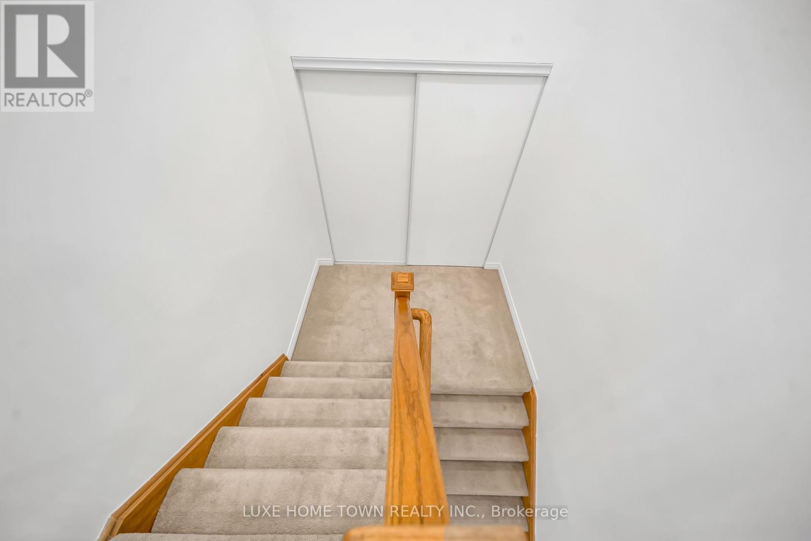 19 Findlay Way, Centre Wellington, Ontario  N1M 0A4 - Photo 38 - X12982998