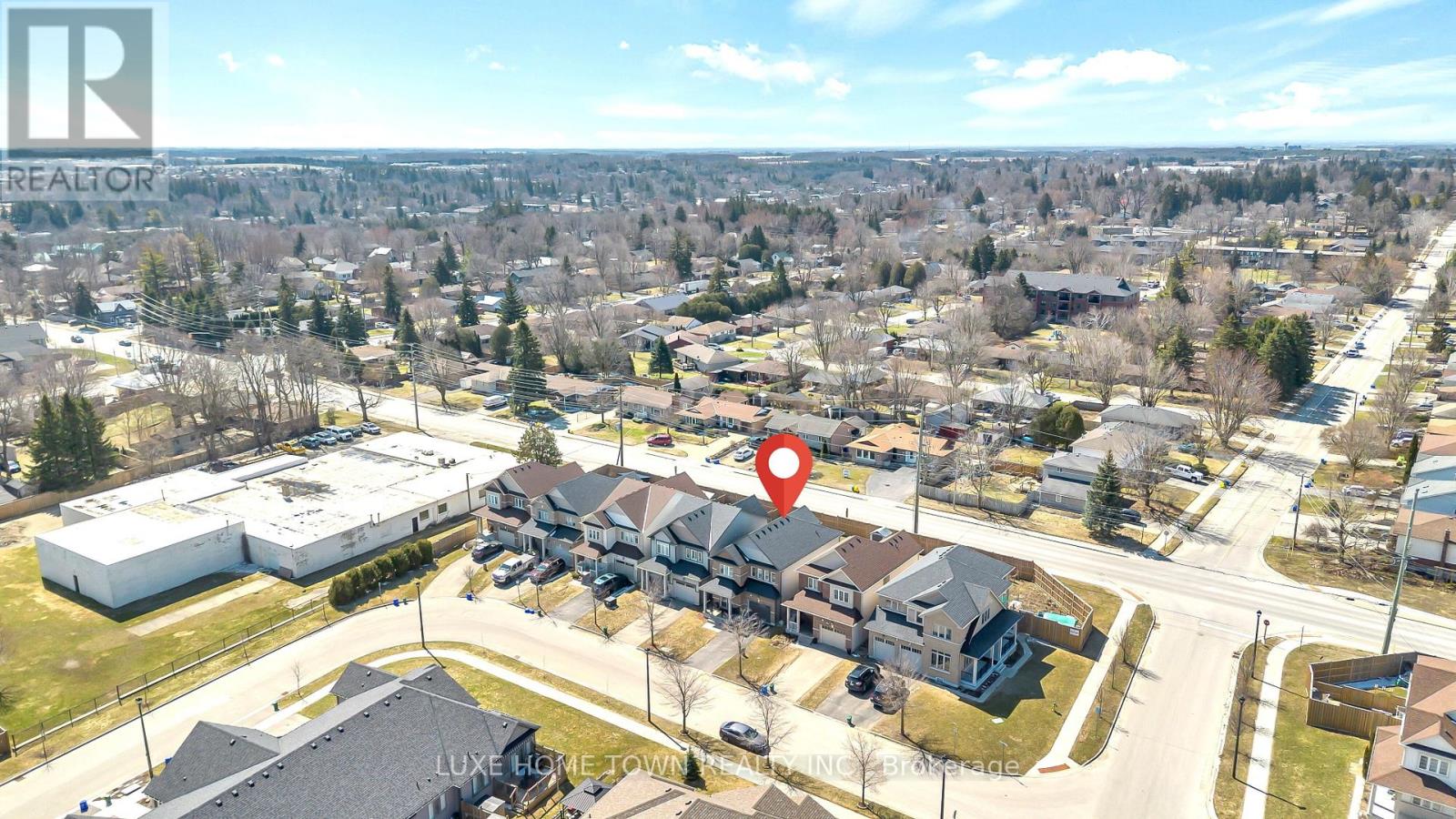 19 Findlay Way, Centre Wellington, Ontario  N1M 0A4 - Photo 45 - X12982998