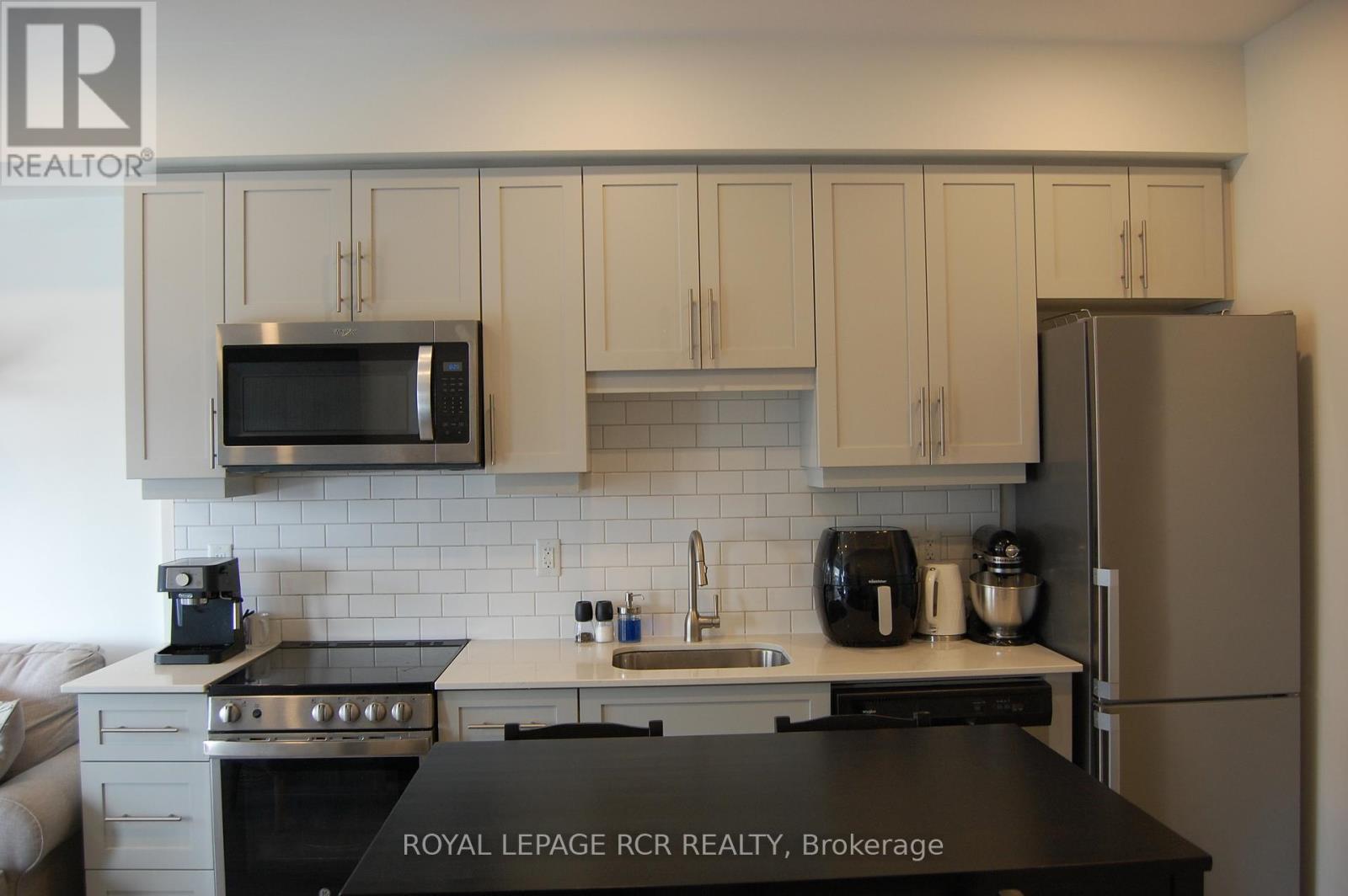 505 - 247 Northfield Drive E, Waterloo, Ontario  N2K 0H1 - Photo 4 - X12983000