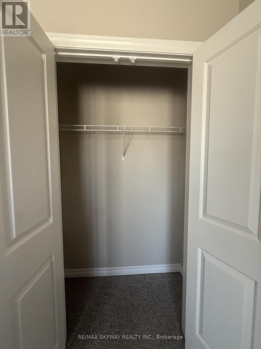 3356 Paulpeel Avenue W, London South, Ontario  N6L 0A4 - Photo 12 - X12983026