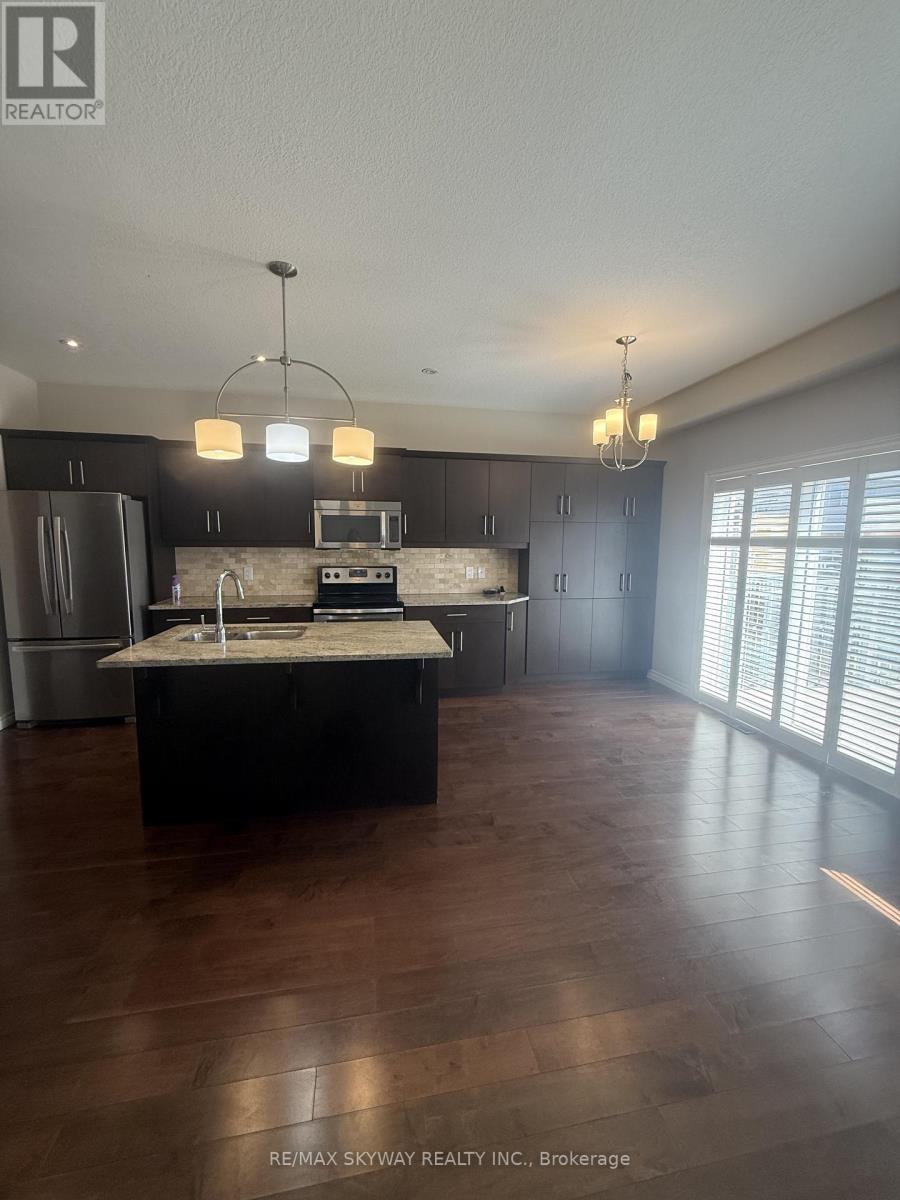 3356 Paulpeel Avenue W, London South, Ontario  N6L 0A4 - Photo 2 - X12983026