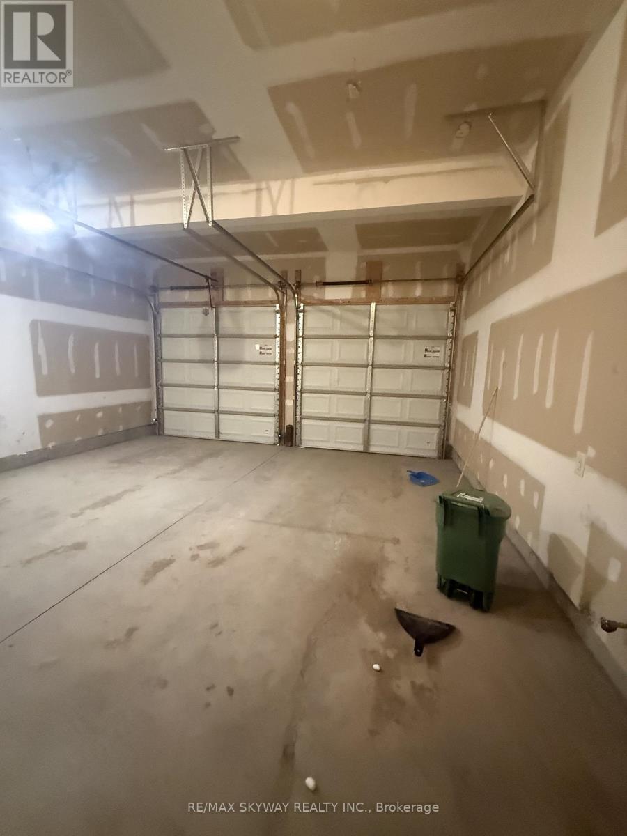 3356 Paulpeel Avenue W, London South, Ontario  N6L 0A4 - Photo 23 - X12983026