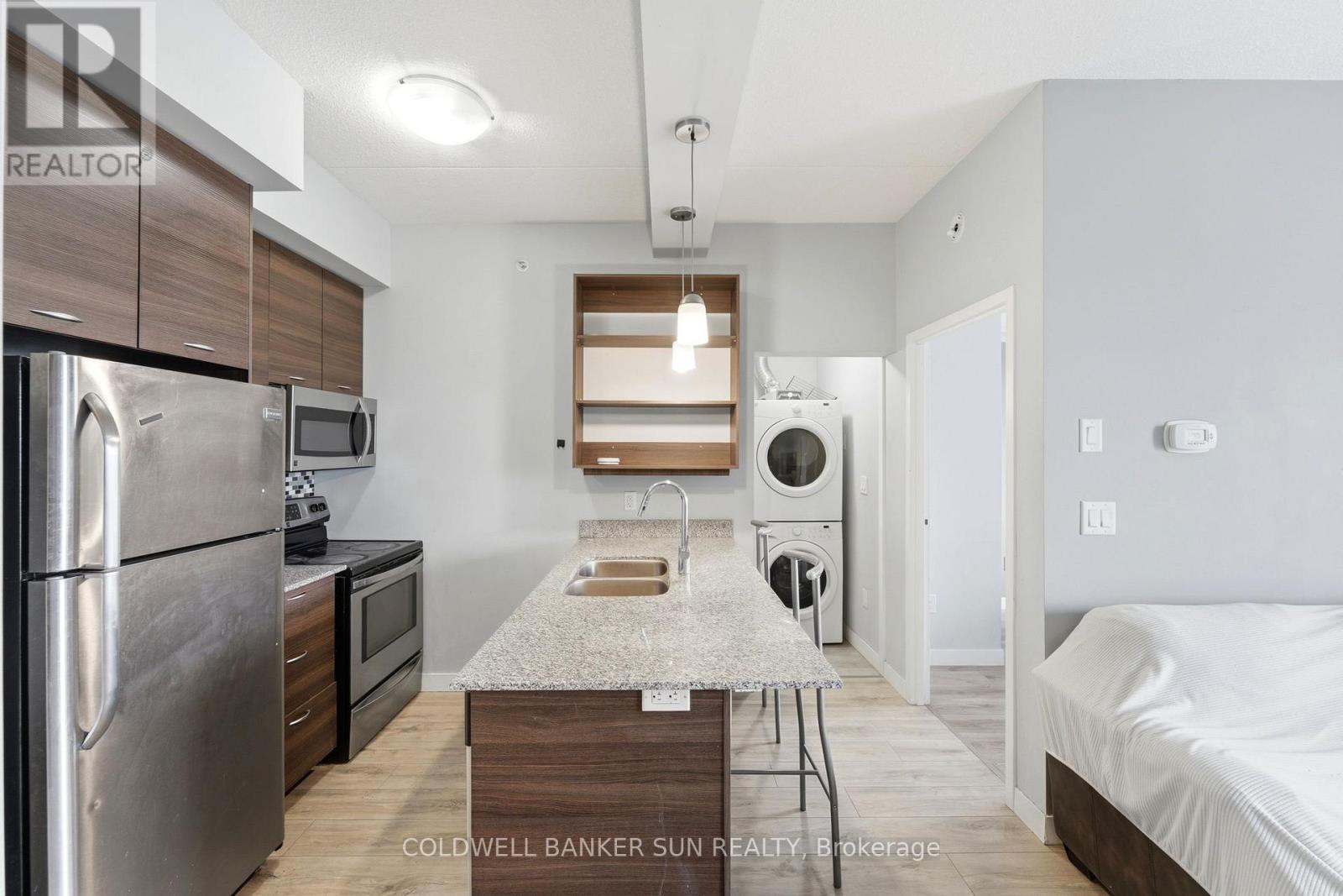 1308 - 318 Spruce Street, Waterloo, Ontario  N2L 3M7 - Photo 18 - X12983050