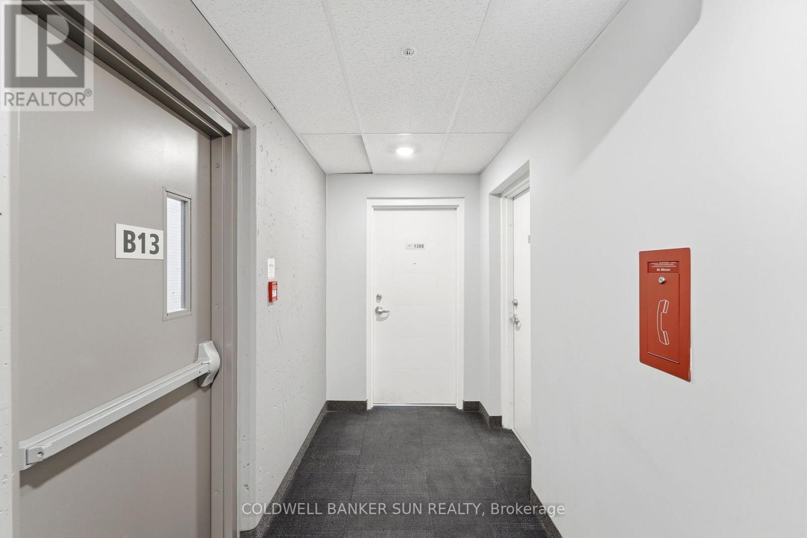 1308 - 318 Spruce Street, Waterloo, Ontario  N2L 3M7 - Photo 8 - X12983050