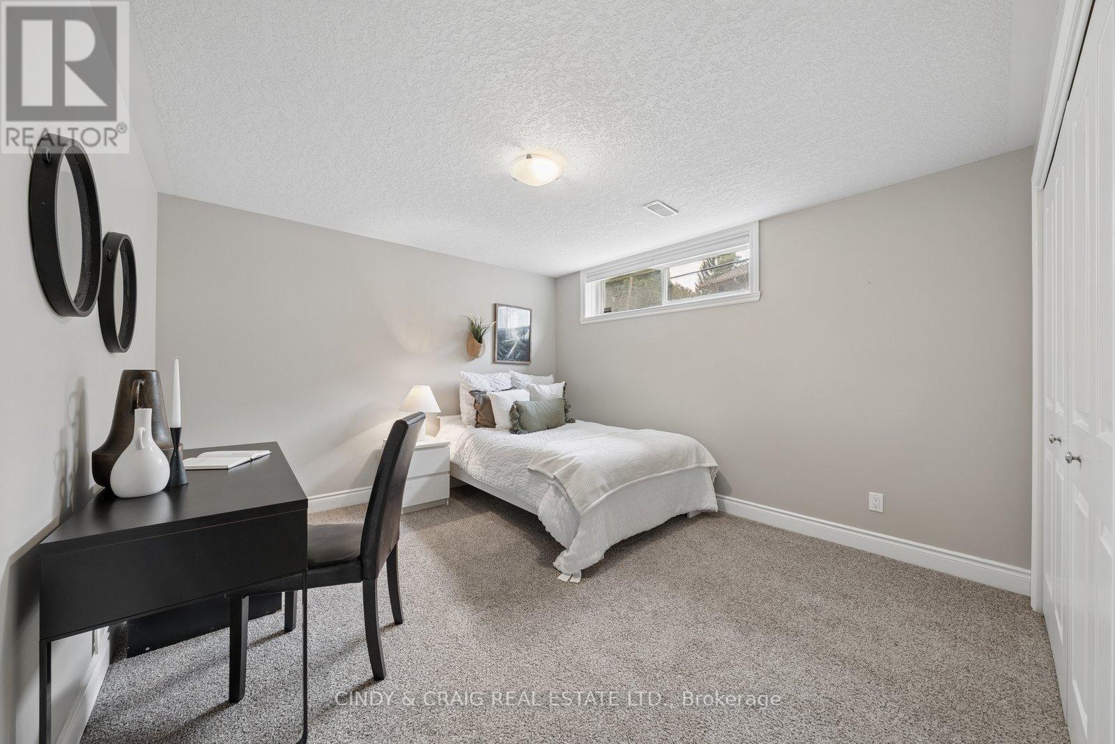 28 Pine Marsh Lane, Quinte West, Ontario  K8V 0A5 - Photo 13 - X12983056