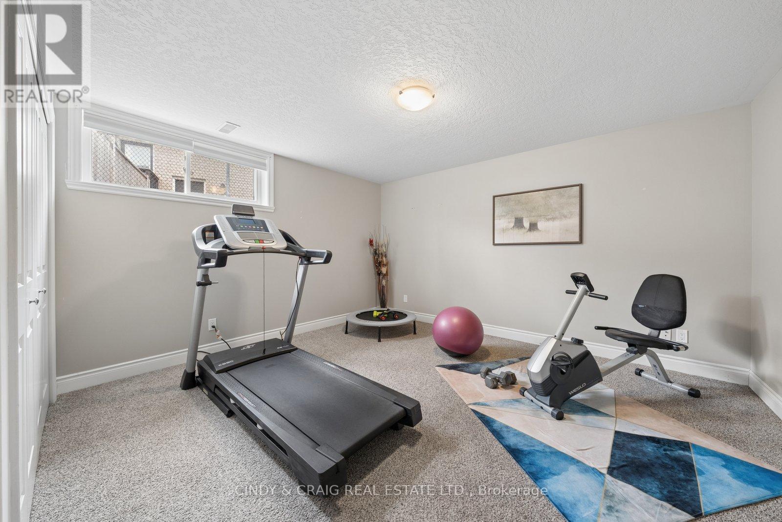 28 Pine Marsh Lane, Quinte West, Ontario  K8V 0A5 - Photo 14 - X12983056