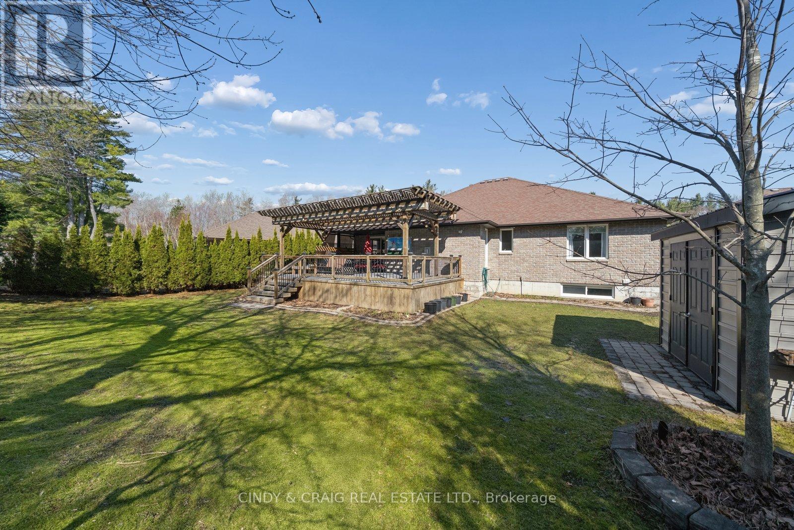 28 Pine Marsh Lane, Quinte West, Ontario  K8V 0A5 - Photo 16 - X12983056