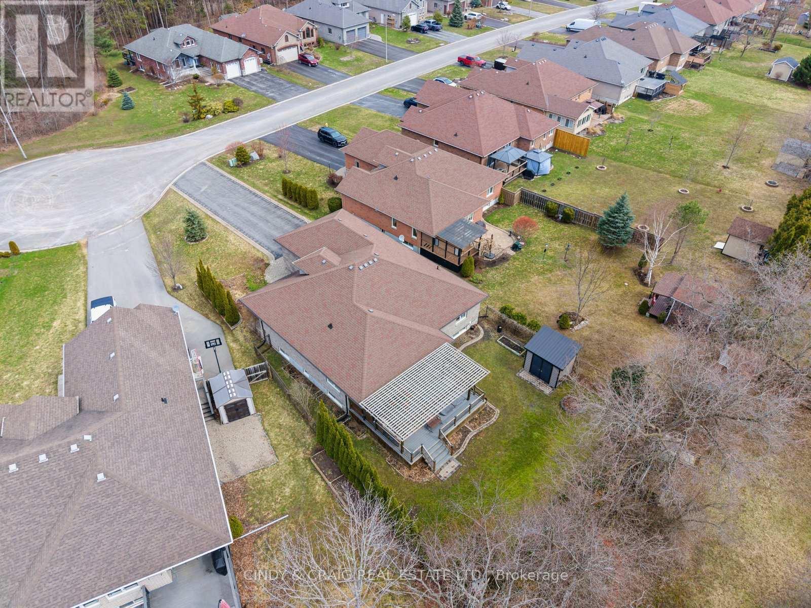 28 Pine Marsh Lane, Quinte West, Ontario  K8V 0A5 - Photo 17 - X12983056