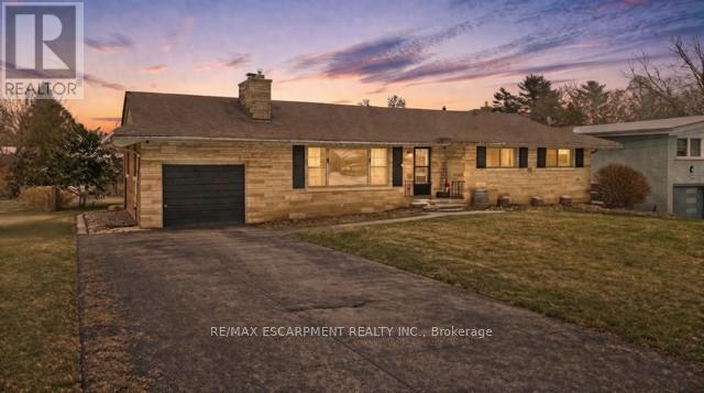 4 MOUNTVIEW AVENUE, Grimsby, Ontario