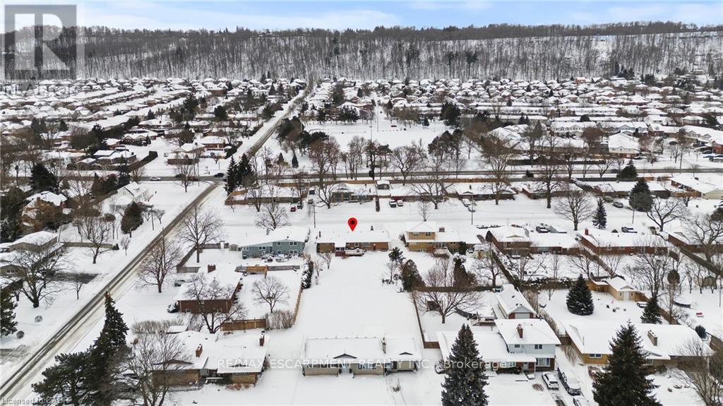 4 Mountview Avenue, Grimsby, Ontario  L3M 1V5 - Photo 15 - X12983074