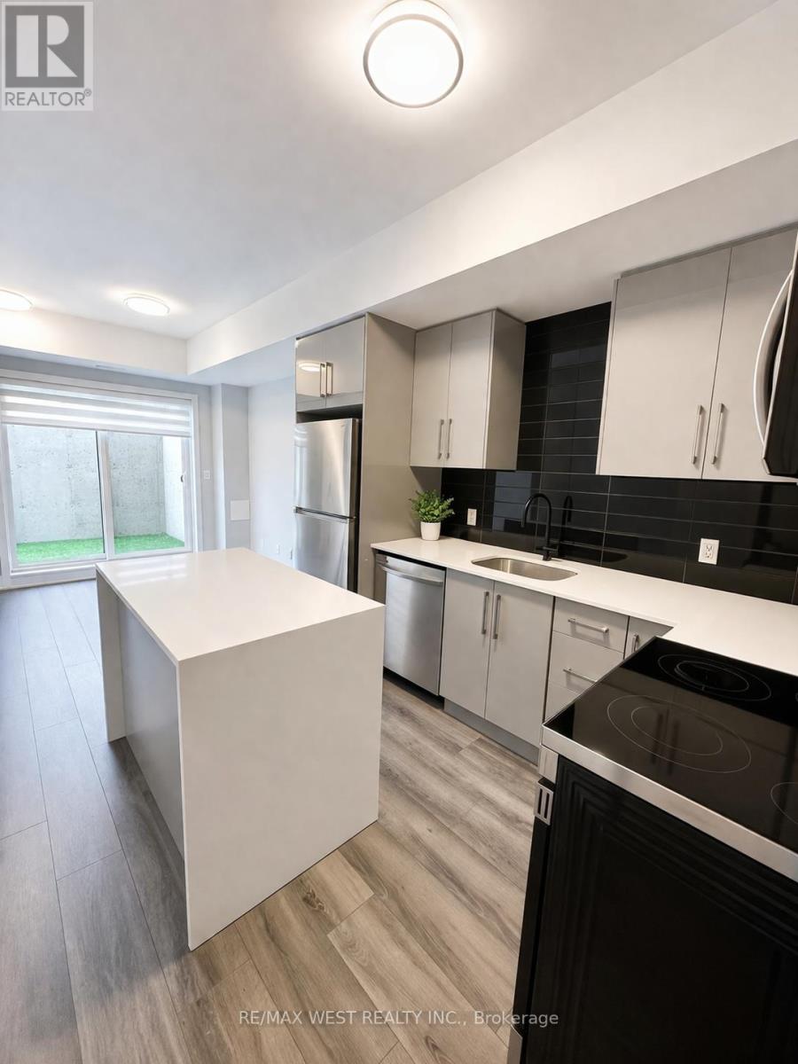 110 - 6065 MCLEOD ROAD, Niagara Falls, Ontario