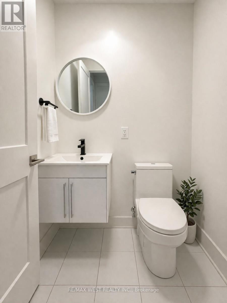 110 - 6065 Mcleod Road, Niagara Falls, Ontario  L2G 0Z7 - Photo 5 - X12983080