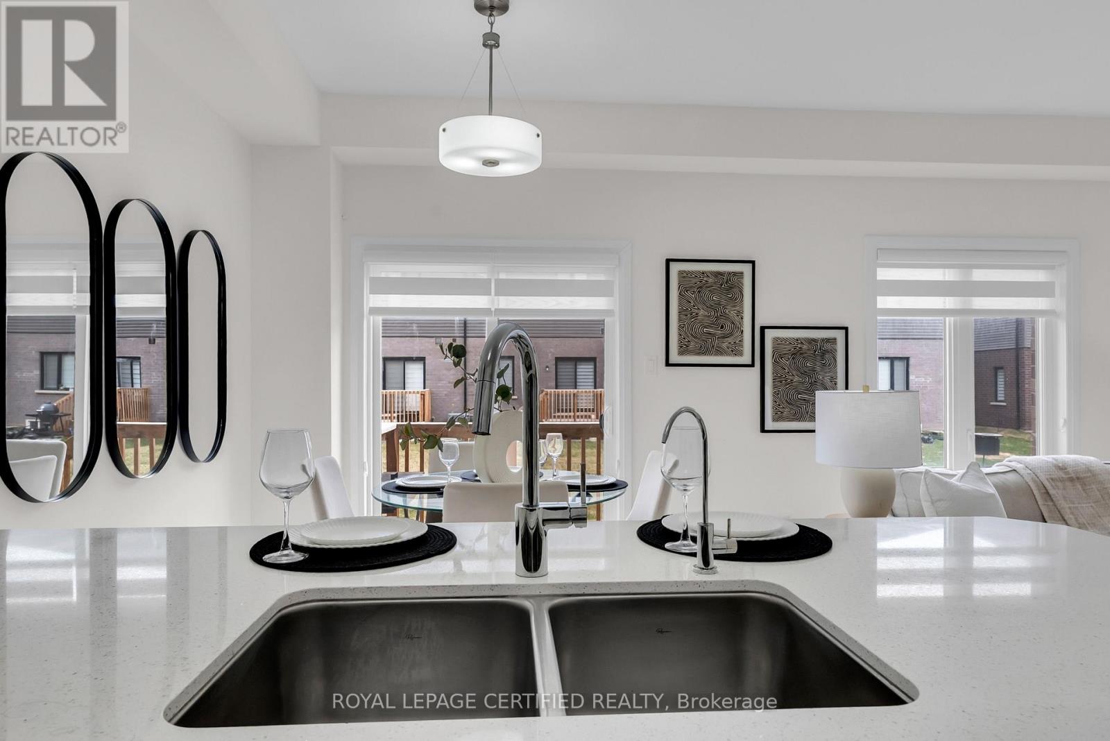 16 Dennis Avenue, Brantford, Ontario  N3V 0C1 - Photo 19 - X12983082