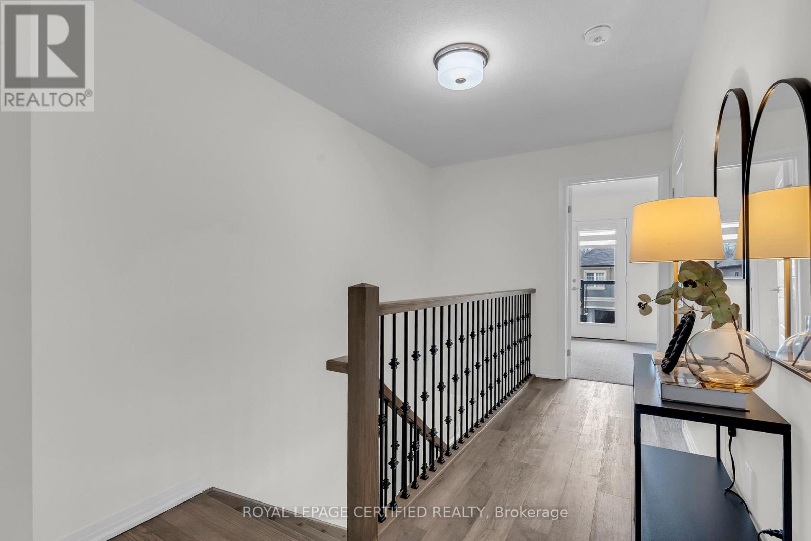 16 Dennis Avenue, Brantford, Ontario  N3V 0C1 - Photo 25 - X12983082