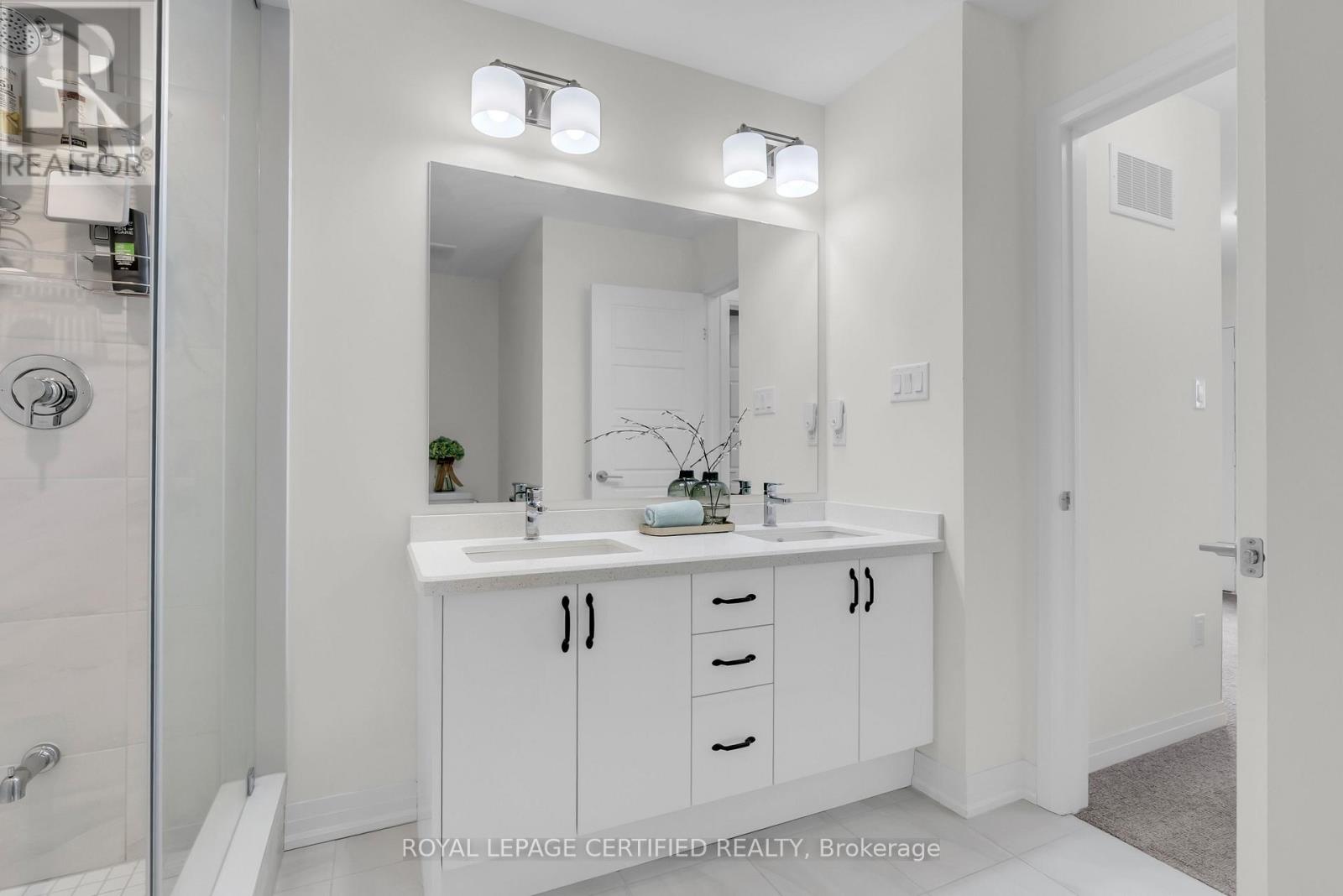 16 Dennis Avenue, Brantford, Ontario  N3V 0C1 - Photo 33 - X12983082