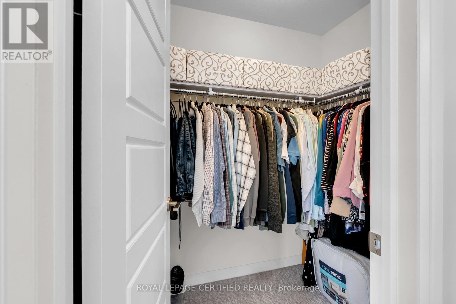 16 Dennis Avenue, Brantford, Ontario  N3V 0C1 - Photo 36 - X12983082