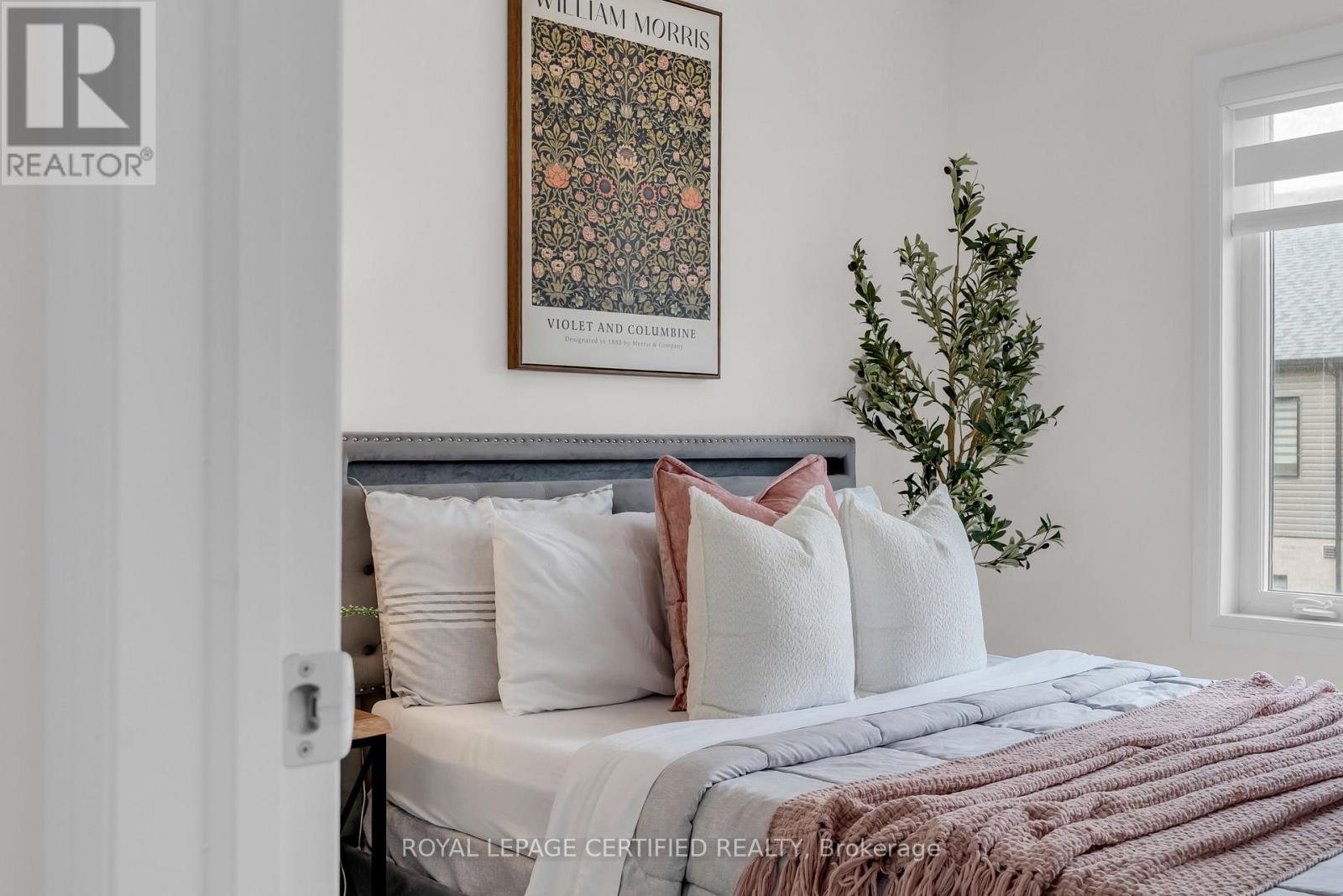 16 Dennis Avenue, Brantford, Ontario  N3V 0C1 - Photo 41 - X12983082