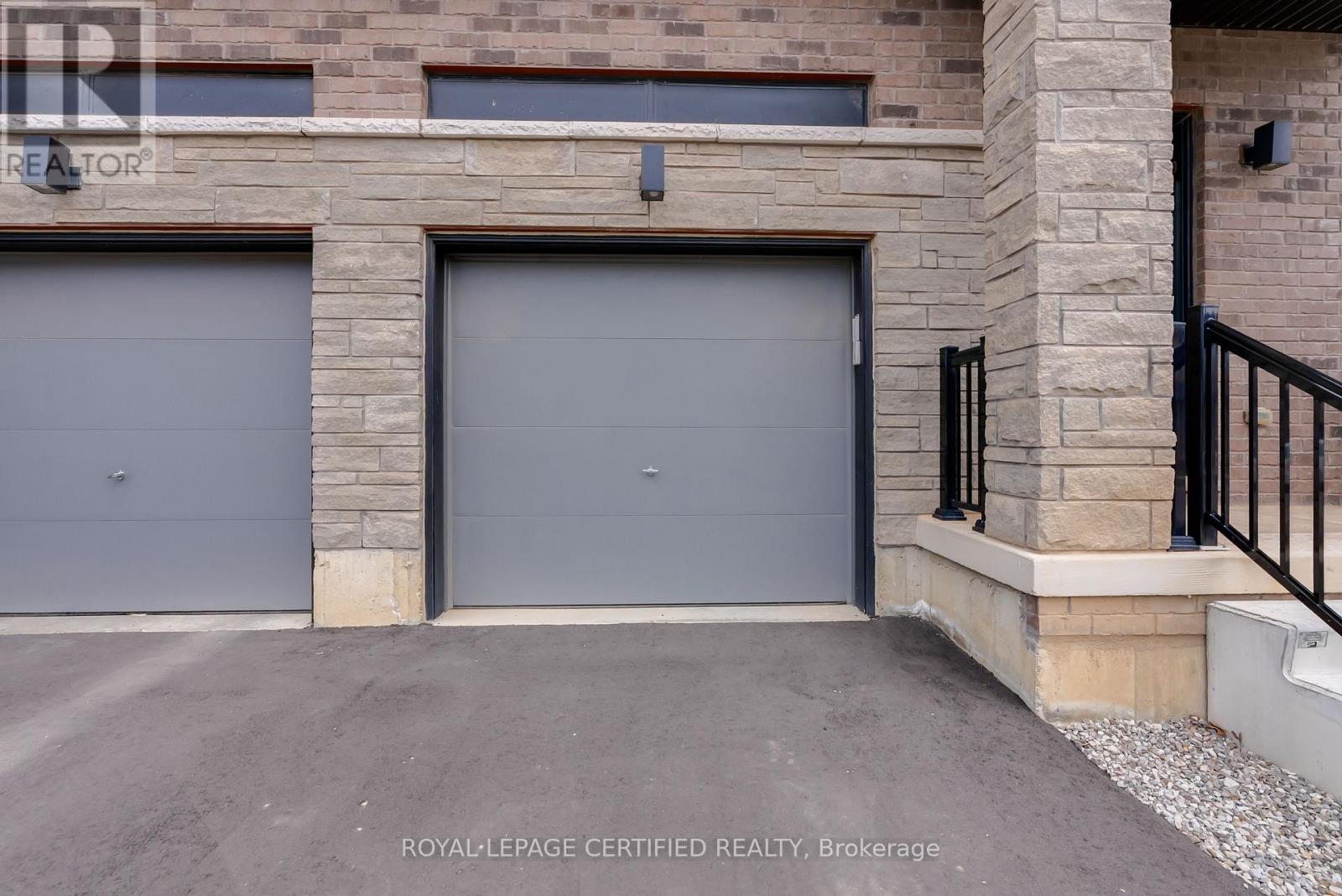 16 Dennis Avenue, Brantford, Ontario  N3V 0C1 - Photo 6 - X12983082