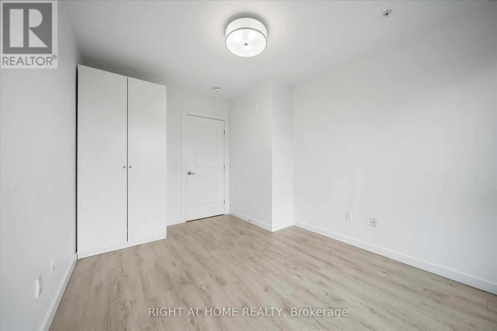 1214 - 181 King Street S, Waterloo, Ontario  N2J 1P7 - Photo 17 - X12983136