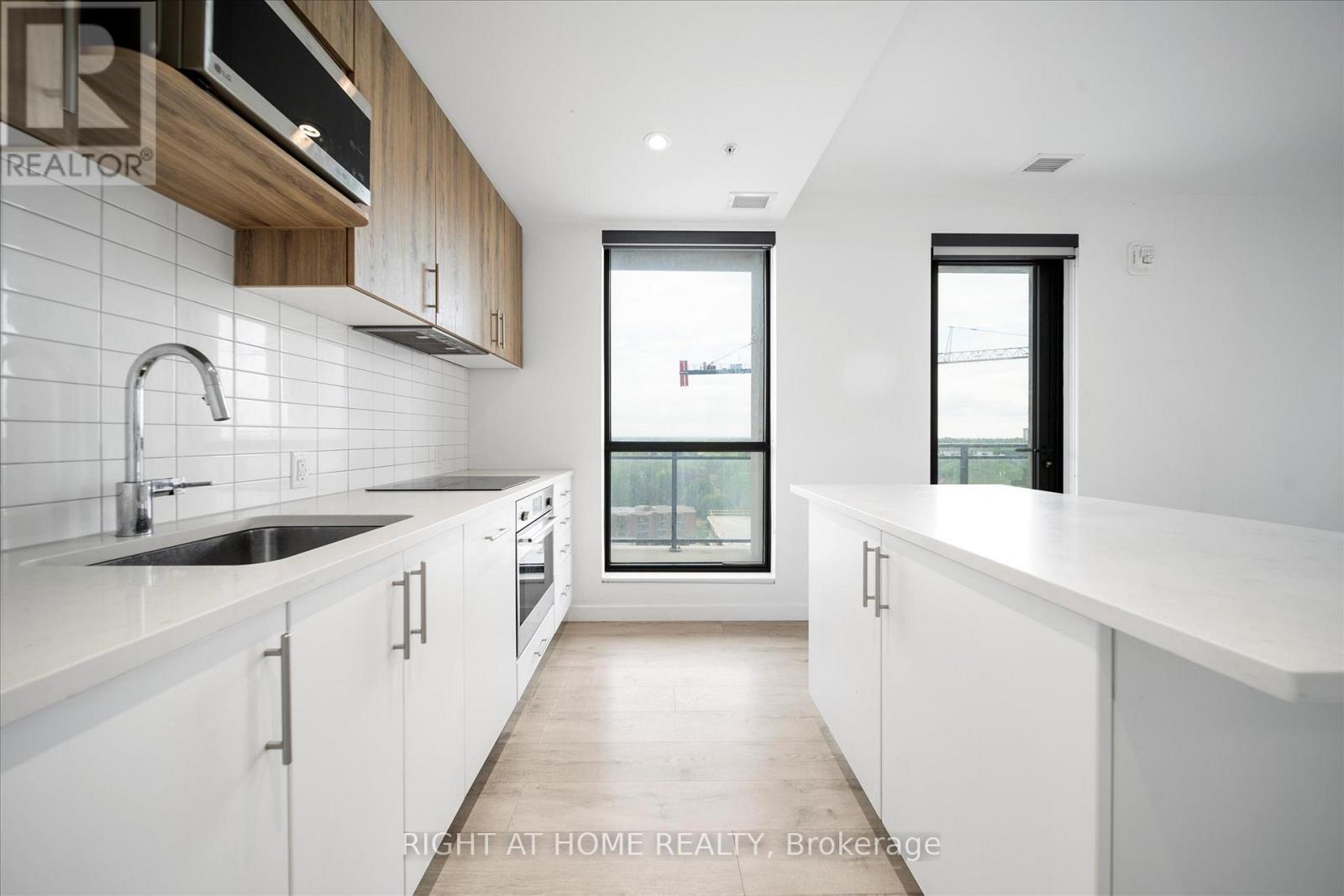 1214 - 181 King Street S, Waterloo, Ontario  N2J 1P7 - Photo 6 - X12983136