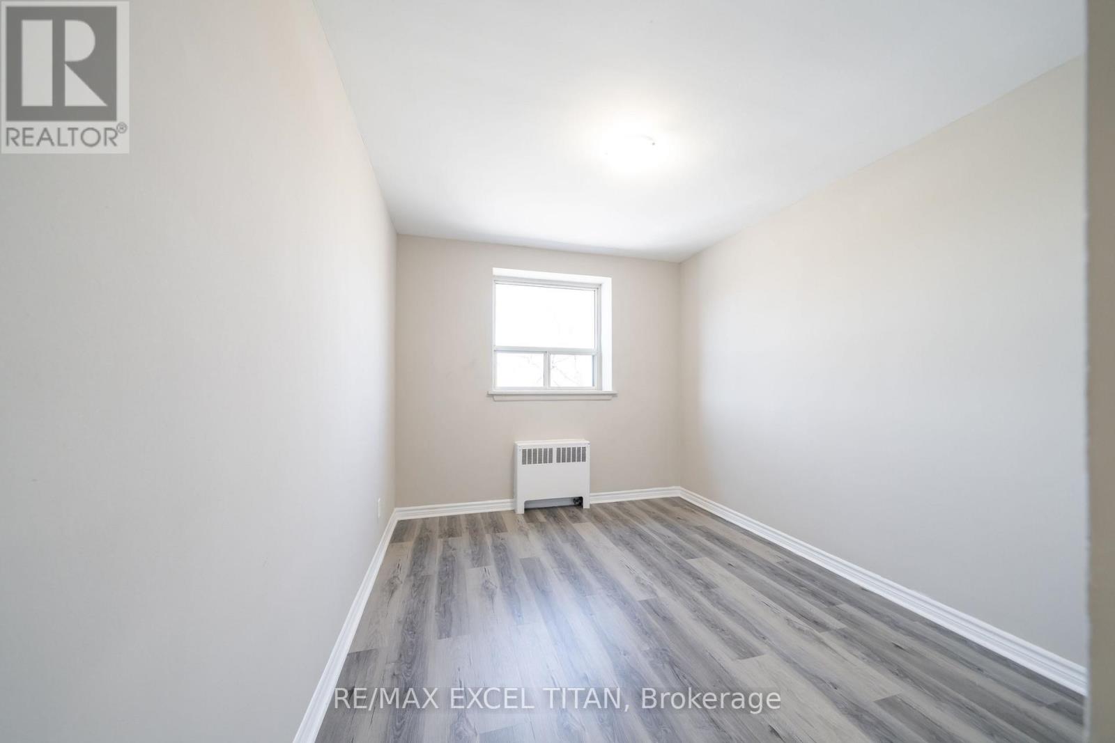 419b - 468 Ottawa Street, Hamilton, Ontario  L8H 4A6 - Photo 5 - X12983152