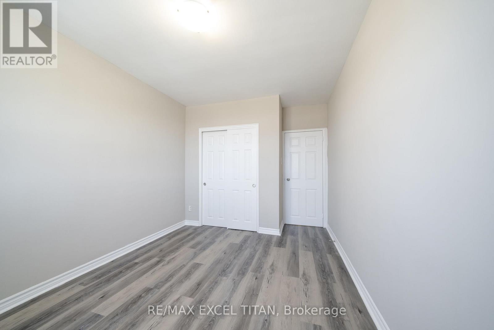 419b - 468 Ottawa Street, Hamilton, Ontario  L8H 4A6 - Photo 6 - X12983152