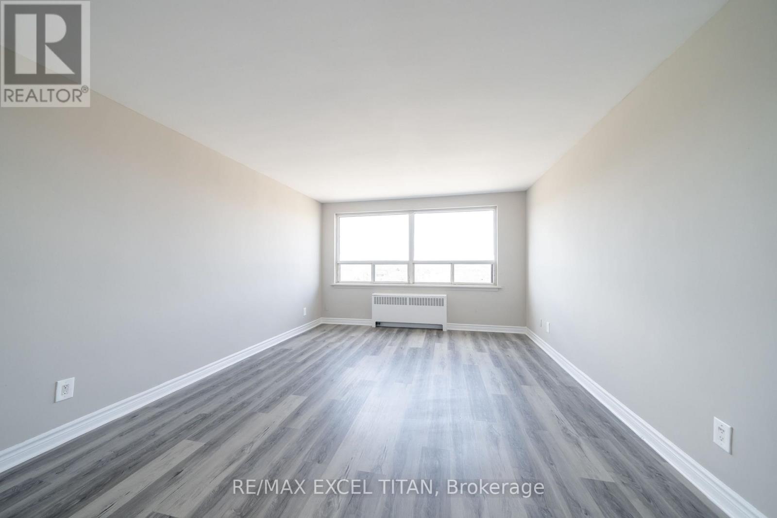 623b - 468 Ottawa Street, Hamilton, Ontario  L8H 4A6 - Photo 3 - X12983254